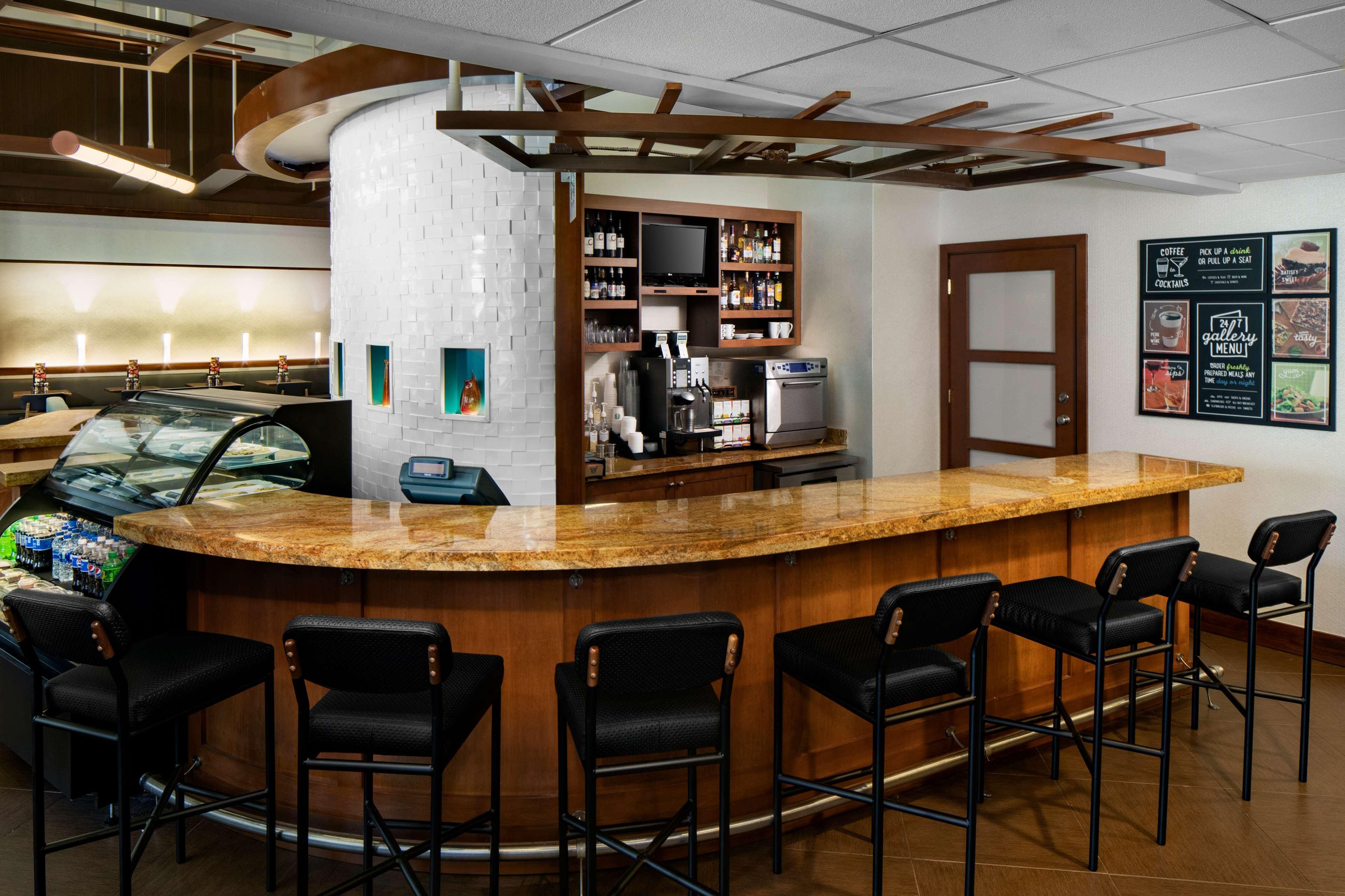Hyatt Place Greenville/Haywood מראה חיצוני תמונה